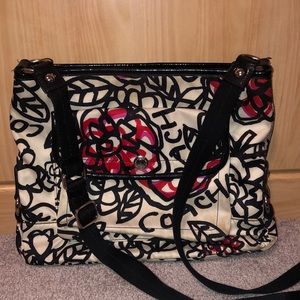 Mid size coach cross body purse